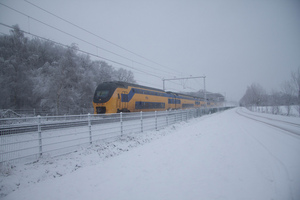 VIRM in de sneeuw bij Nijkerk