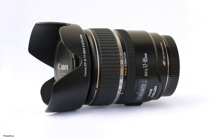 Canon EF-S 17-85mm f/4-5.6 IS USM